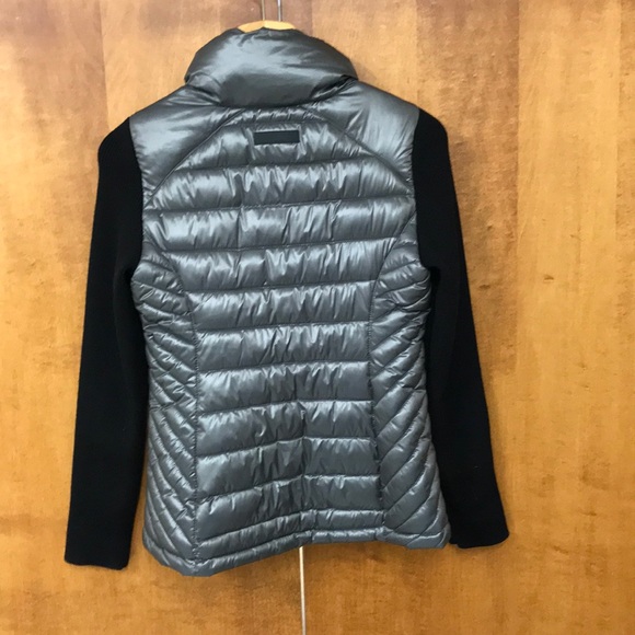 Calvin Klein Performance jacket - Picture 2 of 5